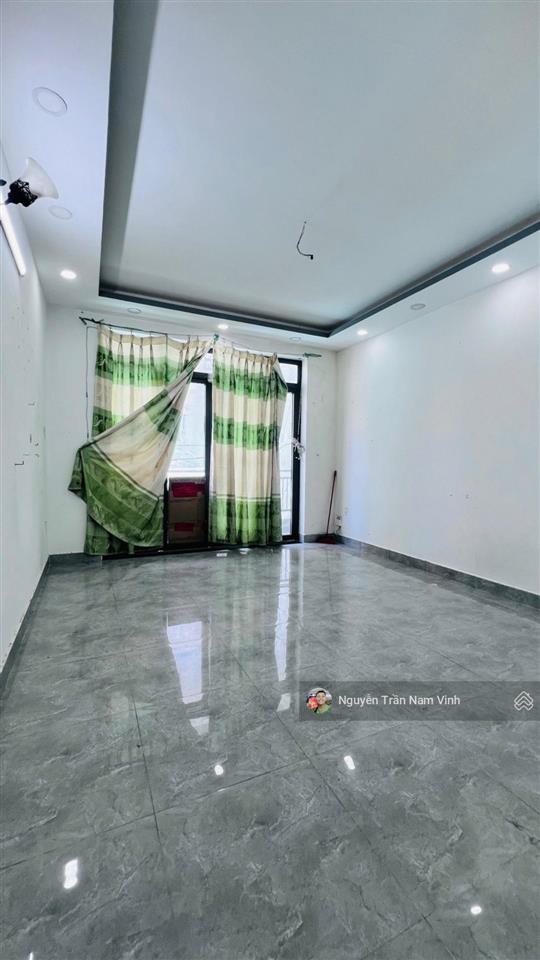 Bán nhà bùi văn ba ô tô đỗ khu chế xuất tân thuận nhà 3 tầng 4 phòng ngang 4,1m dài 17m chỉ 7,9 tỷ