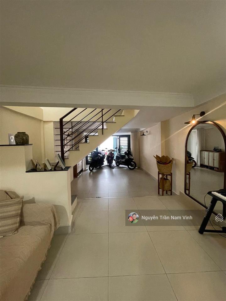 Bán nhà quận 7 cạnh nam long  phú mỹ hưng, ô tô đỗ cửa ngang 4m dài 20m, 3 tầng 4 phòng chủ 6,2 tỷ