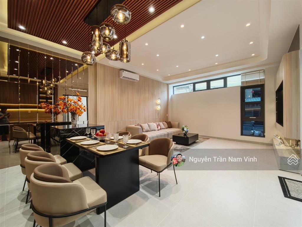 Bán nhà ô tô đỗ quận 7 cạnh phú mỹ hưng ngang 8m dài 10m nhà mới xây 4 tầng 4 phòng chỉ 8,7 tỷ tl