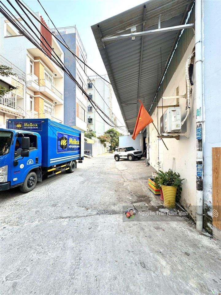 Bán nhà đường nhựa 8m ô tô tránh nhau ngang 4.5m dài 19m nhà trệt lửng chỉ 8.25 tỷ còn thương lượng