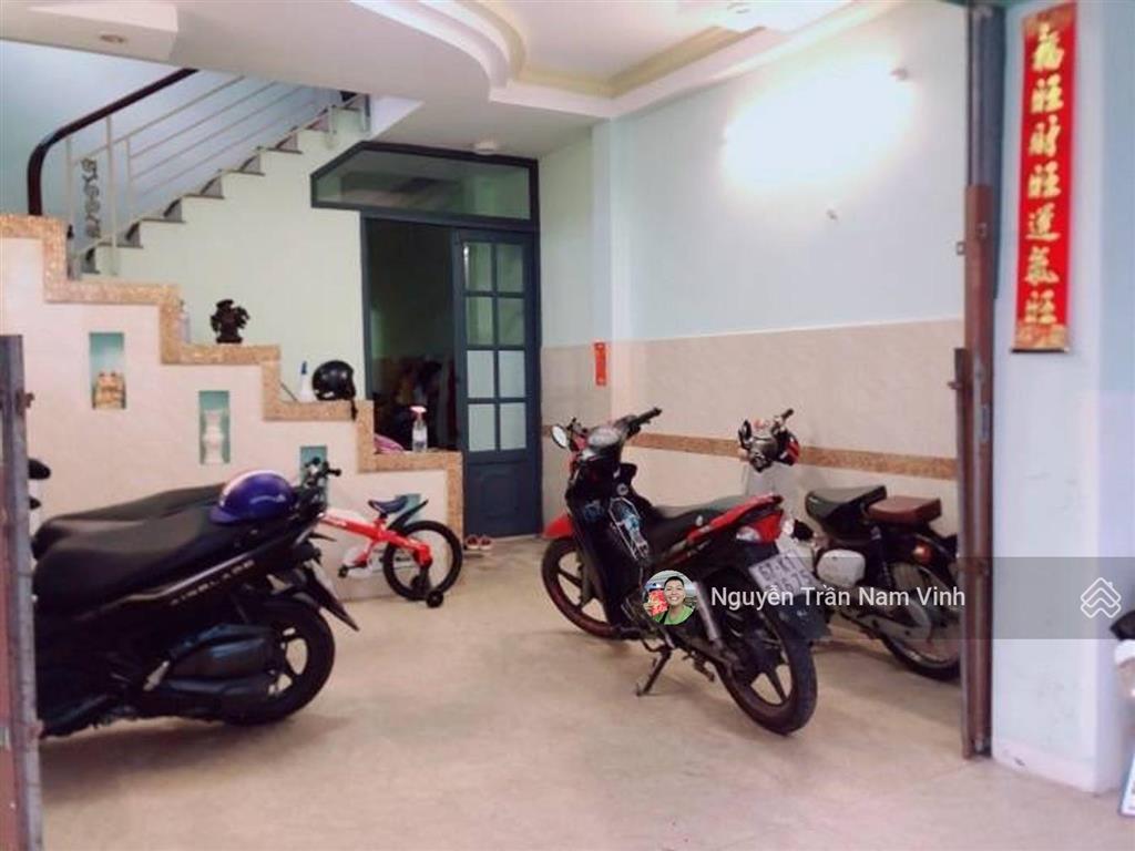 Bán nhà nở hậu cạnh phú mỹ hưng ngang 4,5m x 16,5m 3 nhà 3 tầng 7 phòng ngủ chỉ 6,5 tỷ thương lượng