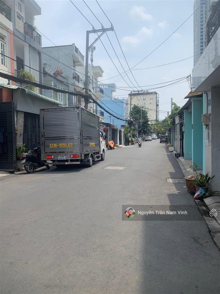 Bán nhà nở hậu cạnh phú mỹ hưng ngang 4,5m x 16,5m 3 nhà 3 tầng 7 phòng ngủ chỉ 6,5 tỷ thương lượng