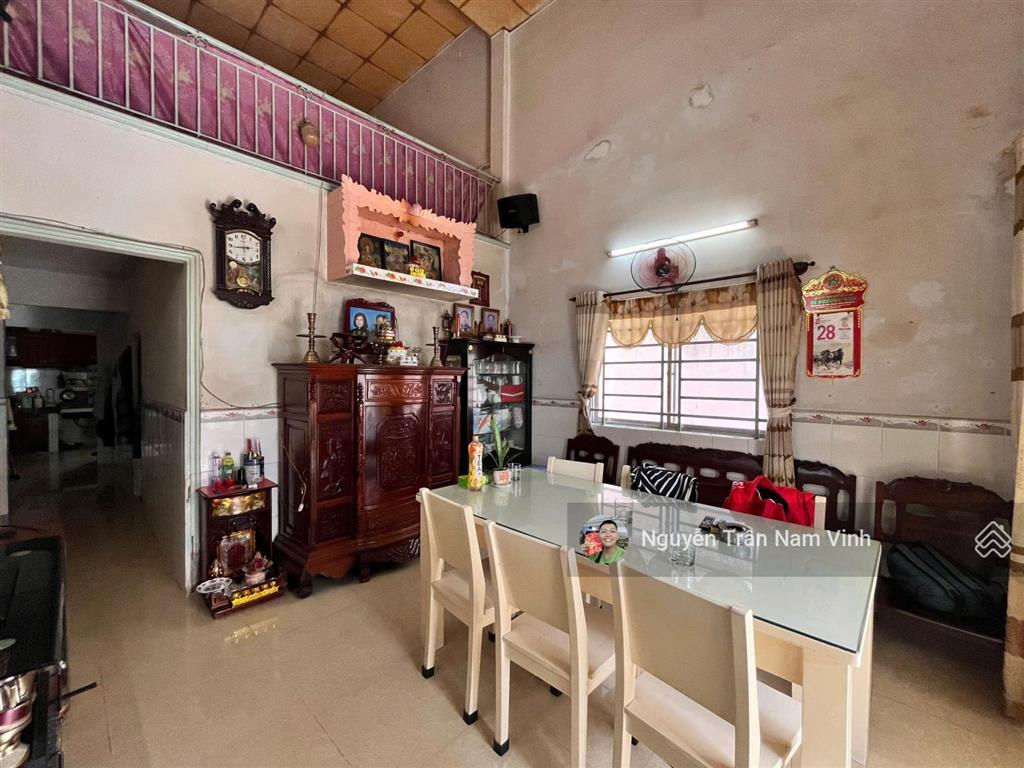Bán nhà nở hậu quận 7 rộng 140m2 ngang 6.5m dài 22m đường ô tô vào cạnh phú mỹ hưng chỉ 7.9 tỷ tl