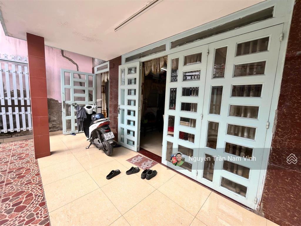 Bán nhà nở hậu quận 7 rộng 140m2 ngang 6.5m dài 22m đường ô tô vào cạnh phú mỹ hưng chỉ 7.9 tỷ tl