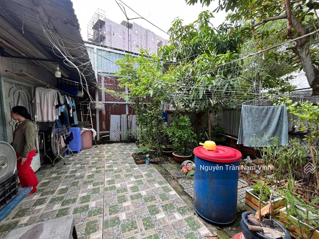 Bán nhà nở hậu quận 7 rộng 140m2 ngang 6.5m dài 22m đường ô tô vào cạnh phú mỹ hưng chỉ 7.9 tỷ tl