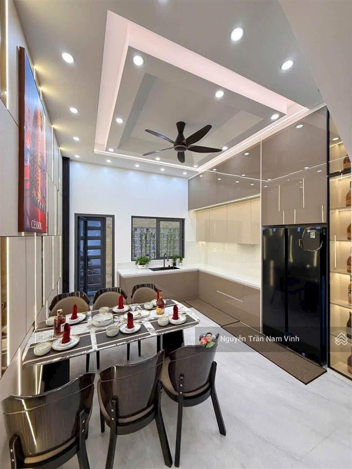 Bán nhà hẻm xe hơi nguyễn thị thập, lô góc 4m x 15m. hiếm trong tầm giá 6 tỷ hơn