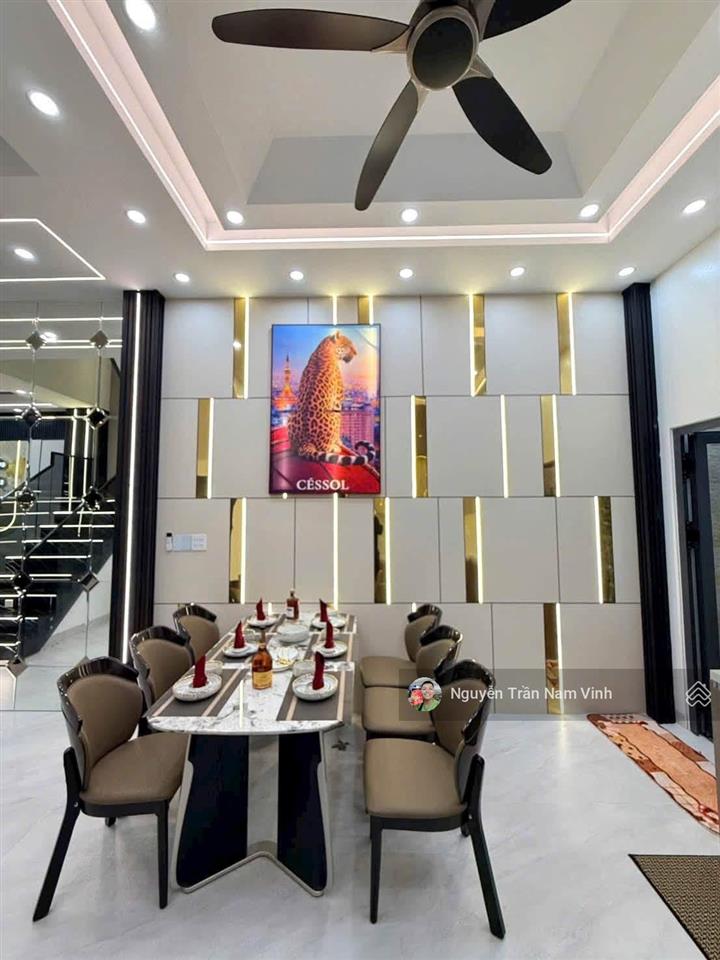 Bán nhà hẻm xe hơi nguyễn thị thập, lô góc 4m x 15m. hiếm trong tầm giá 6 tỷ hơn