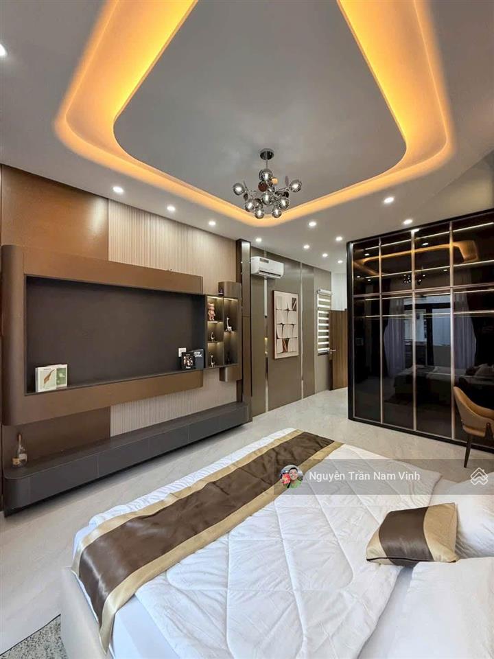 Bán nhà hẻm xe hơi nguyễn thị thập, lô góc 4m x 15m. hiếm trong tầm giá 6 tỷ hơn
