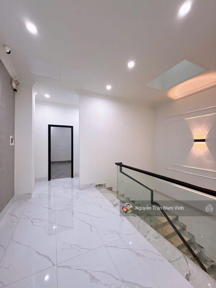 Bán nhà đường lê văn lương quận 7 tân hưng ngang 5m dài 16m nhà 3 tầng mới 4 phòng chỉ 7.9 tỷ tl