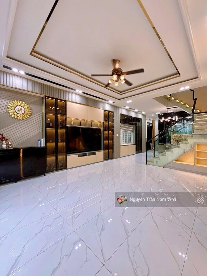 Bán nhà đường lê văn lương quận 7 tân hưng ngang 5m dài 16m nhà 3 tầng mới 4 phòng chỉ 7.9 tỷ tl