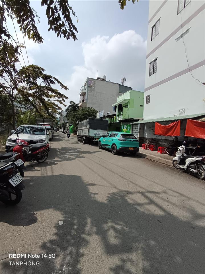 Nhà vừa ở vừa cho thuê, 2 mặt tiền rộng 16 mét, ngô chí quốc, thủ đức, 215m2 sàn