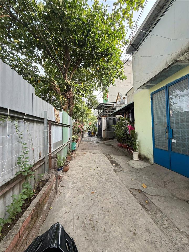 Bán gấp, 6 phòng cho thuê, 4.7x19m, an phú đông, quận 12, siêu rẻ dòng tiền