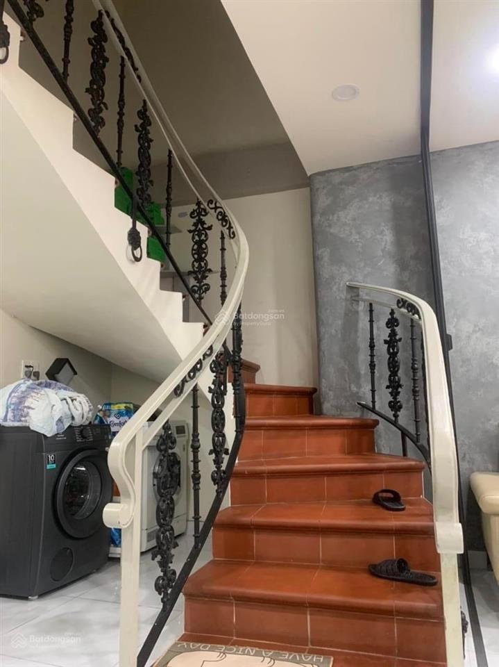 Bán nhà 72m2 ,mặt tiền xe tải ,nhà chủ lâu năm  hoàn công đầy đủ  pháp lý minh bạch