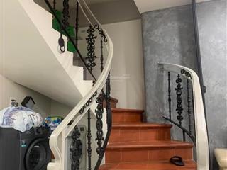 Bán nhà 72m2 ,mặt tiền xe tải ,nhà chủ lâu năm  hoàn công đầy đủ  pháp lý minh bạch