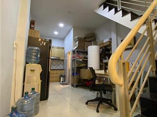 Bán nhà 2 tầng btct  dtsd 150m  3 phòng ngủ  đường xe tải  ngay chợ  giá mềm nhất khu vực