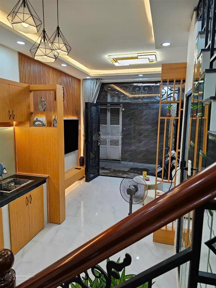 Bán nhà mặt tiền thới tam thôn 9, dtsd 150m², ngay chợ, đường xe tải, vị trí thuận tiện