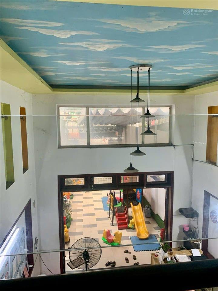 Bán nhà  chỉ 120tr/m2 sở hữu gần 200m2 mặt tiền đường p11 gò vấp  4 tầng  dòng tiền 720tr/năm