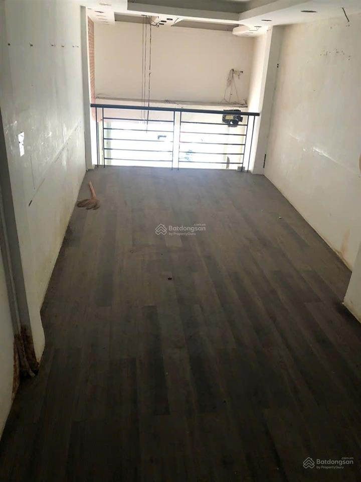 Cho thuê nhà mặt tiền nguyễn đình chiểu q3  40m2  5 tầng  tiện kinh doanh các ngành nghề