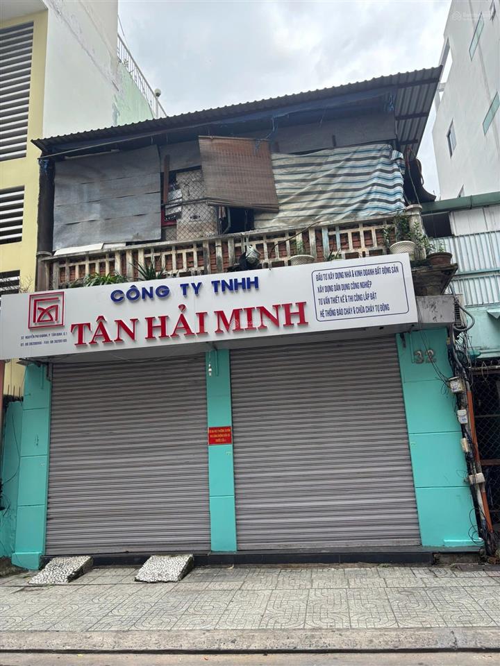 Bán nhà mặt tiền trung tâm q1  10.5x24m  tiện xây tòa nhà vp/ chdv/ khách sạn  giá chỉ 300tr/m2