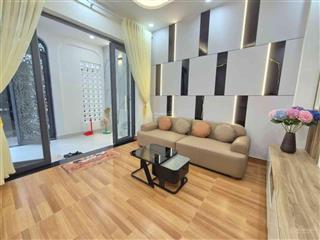 Nhà mới đẹp lung linh đầy đủ nội thất xịn xò 73m2,