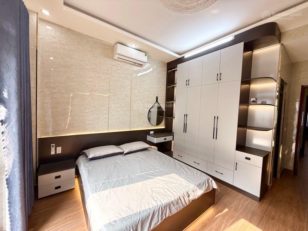 Siêu hiếm  chỉ hơn 6 tỷ  có thang máy  5 tầng mới xây  60m2 (4x15)  full nội thất 12m