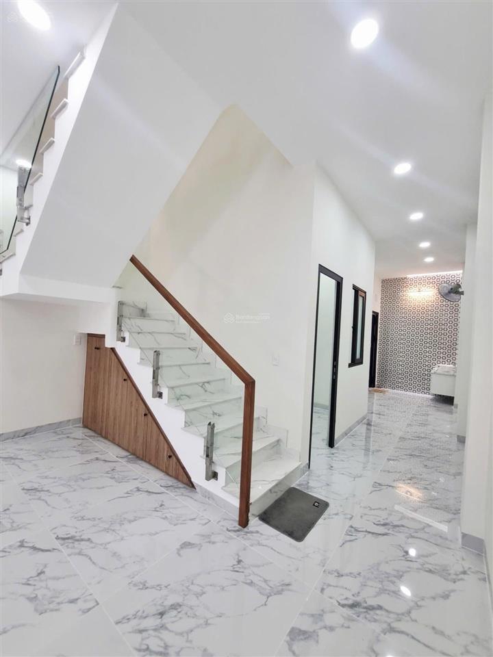 Nhà 2 tầng 77m2 huỳnh thị hai, đường xe hơi đổ cửa nhỉnh 3 tỷ hơn, thoáng mát