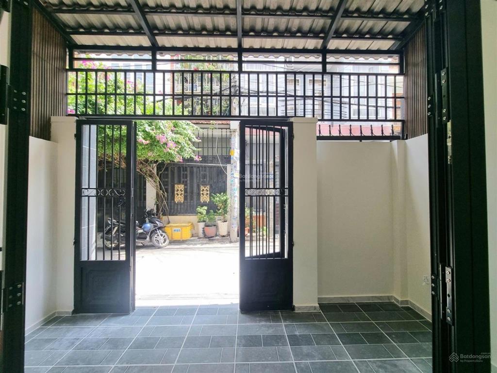 Nhà 2 tầng 77m2 huỳnh thị hai, đường xe hơi đổ cửa nhỉnh 3 tỷ hơn, thoáng mát