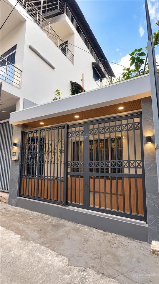 Chính chủ gửi bán nhà linh chiểu, sát nhà thiếu nhi thủ đức xe hơi tận cửa, 6,5 tỷ
