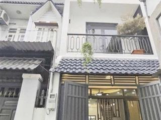 Hiệp bình chánh  sát chợ hiệp bình  hxh 61m2 (4 x 15) 3 tầng  4pn  5wc  mới keng  sổ hồng