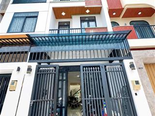 A nhà đẹp hẻm ô tô khu phân lô đường 7m nhà 3 tầng 3pn 55m2 chỉ 5,4 tỷ phạm văn đồng