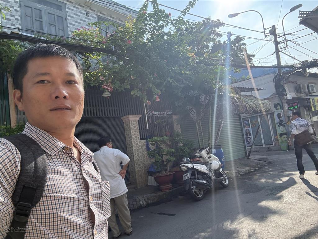 Khu him lam  linh chiểu thủ đức  (5x8) 45m nở hậu tài lộc  nhà 2 tầng  2pn 2wc  gần đh