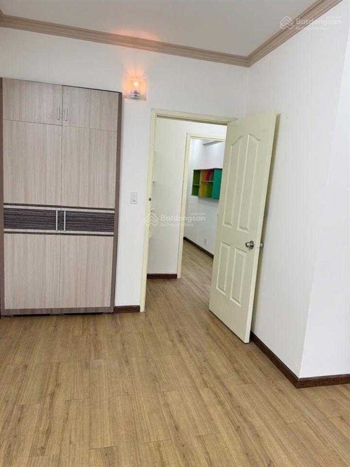 Bán nhà riêng tại lê văn sỹ, 6,95 tỷ, 42m2, 2pn, 3wc, chính chủ chỉ với
