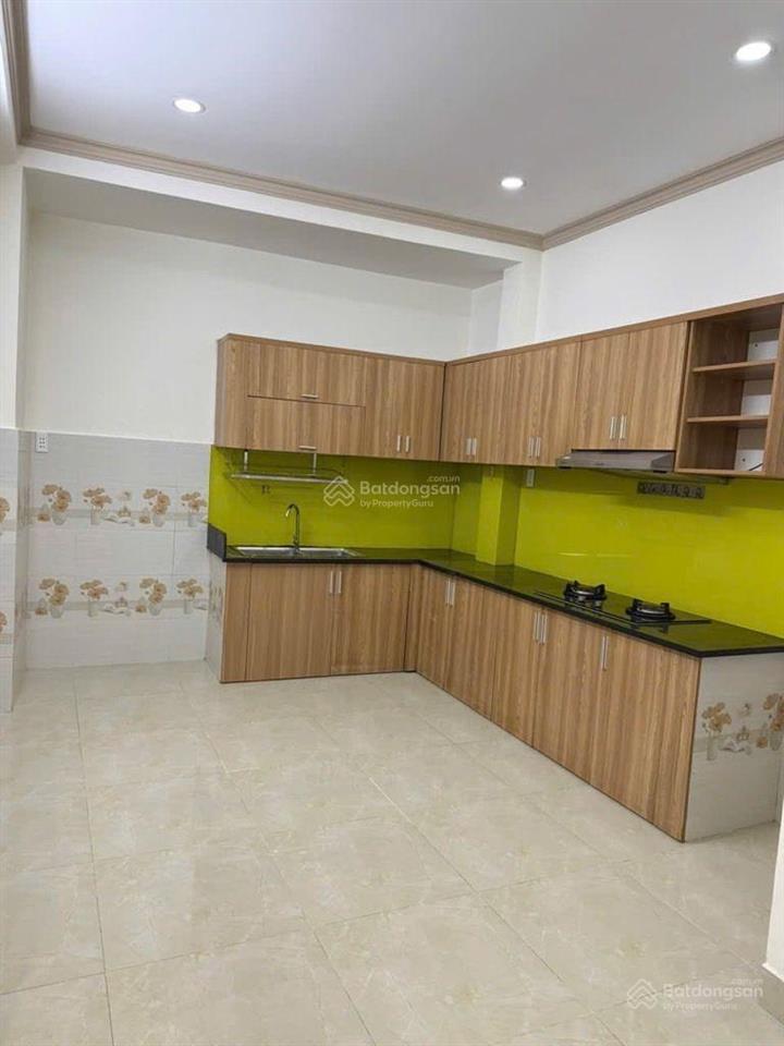 Bán nhà riêng tại lê văn sỹ, 6,95 tỷ, 42m2, 2pn, 3wc, chính chủ chỉ với