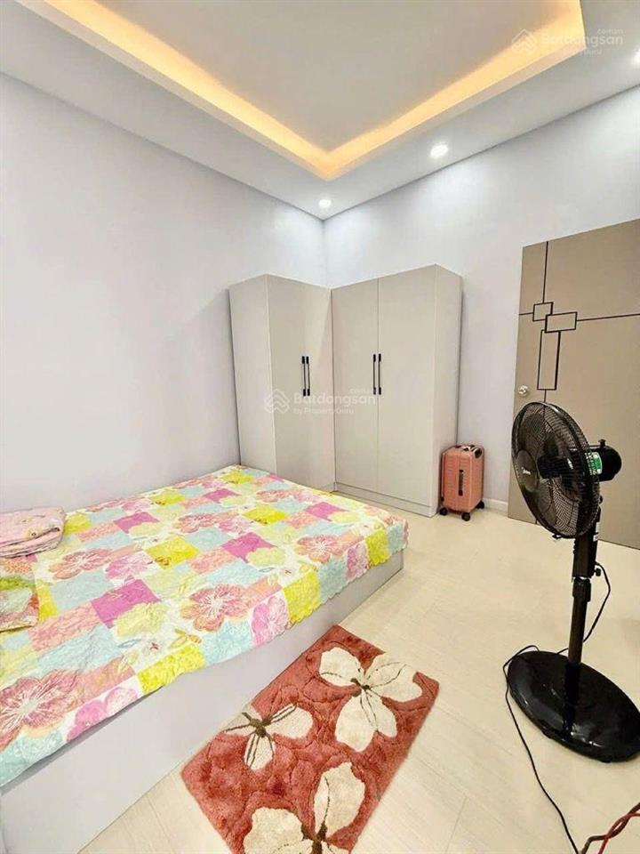 Bán nhà riêng tại lê văn sỹ, 5,9 tỷ, 38m2, đẹp, nhiều tiện ích