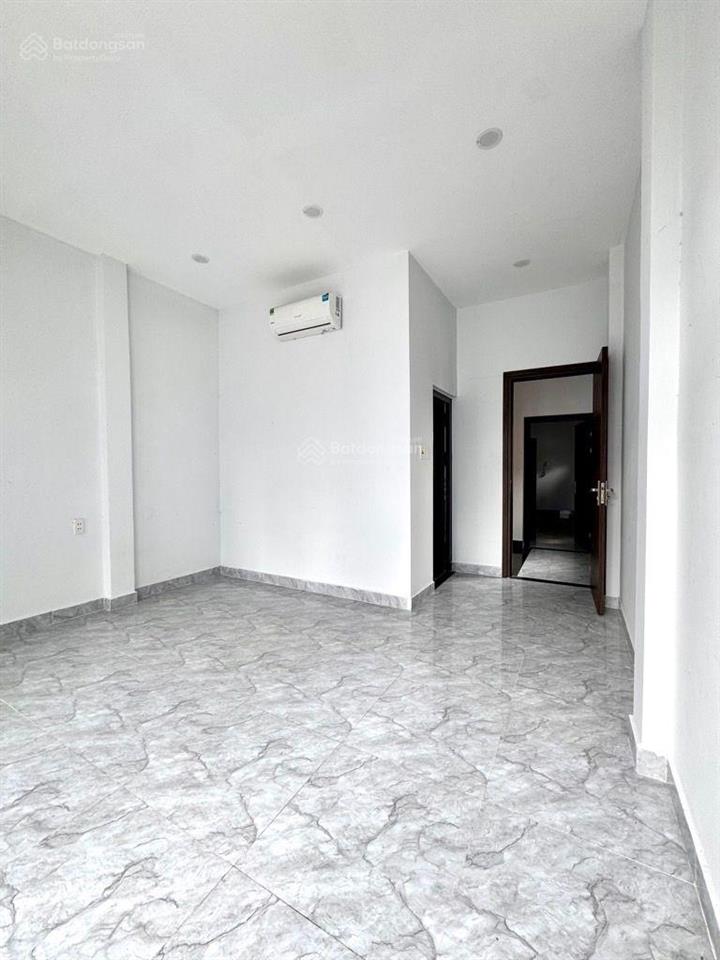 Bán nhà riêng tại đường âu cơ, quận tân bình, 4,79 tỷ, 51 m2, giá siêu hời, chính chủ
