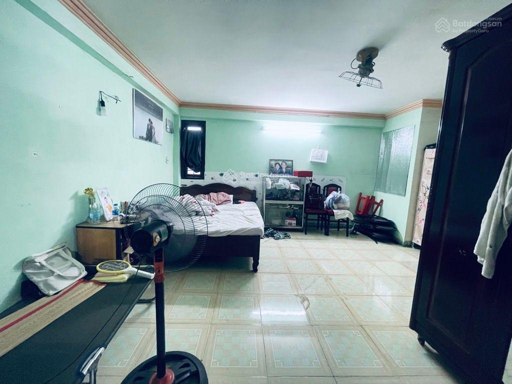 Bán nhà riêng hxh cộng hòa, 8,9 tỷ, 57m2, 5pn + 4wc + bếp, phong thủy tốt, tiện ích đầy đủ