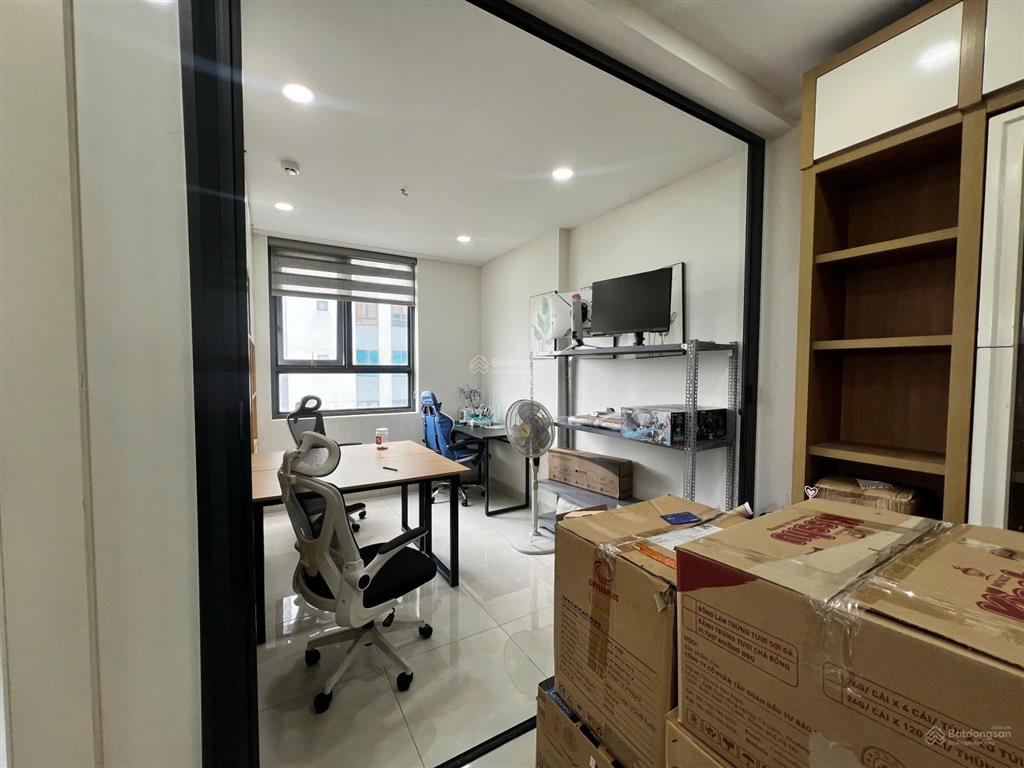 Chính chủ cho thuê căn góc 78m2  3pn full nội thất
