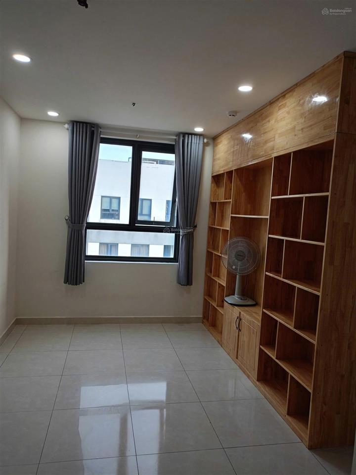 Bán cc sài gòn intela, 2,4 tỷ, 55m2, 2pn, 2wc, full nội thất