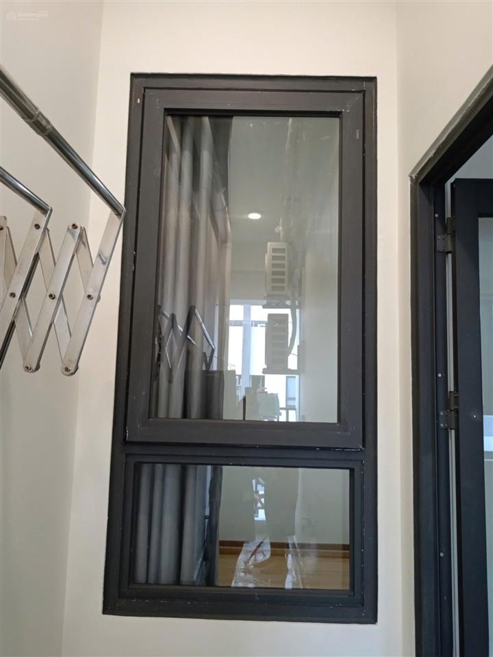 Bán cc sài gòn intela, 2,4 tỷ, 55m2, 2pn, 2wc, full nội thất