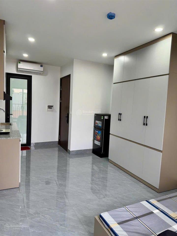Cho thuê gấp cc 1pn 1wc, 5,5 triệu, 35m2 tại bồ đề, long biên, hà nội