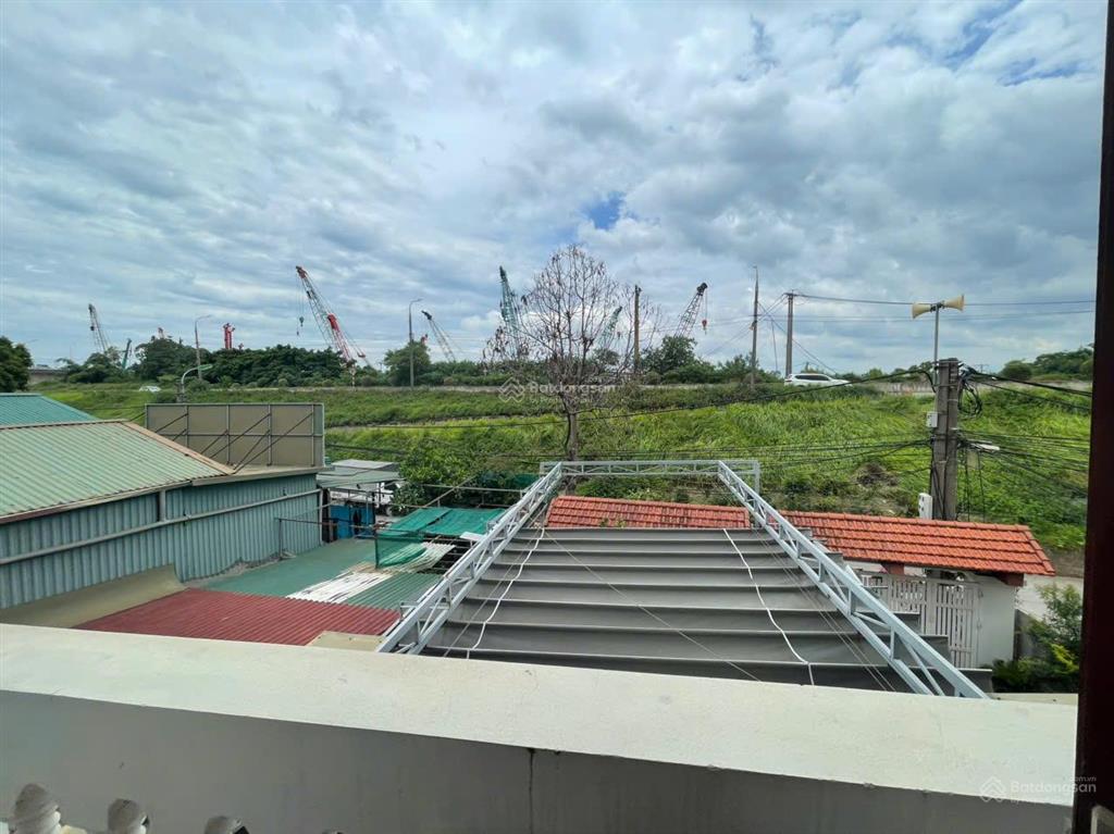 Cho thuê phòng trọ giá rẻ tại long biên