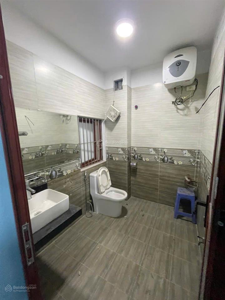 Cho thuê phòng trọ giá rẻ tại long biên