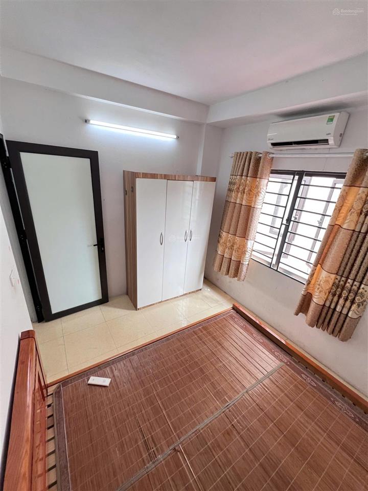 Cho thuê phòng trọ giá tốt long biên