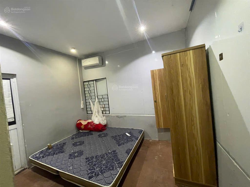 Cho thuê nhà trọ 25m2 tại số 27 ngõ 99, nguyễn sơn, bồ đề, long biên, 2,2 triệu