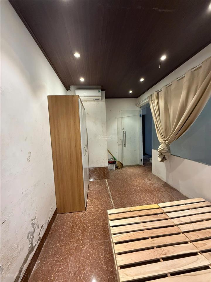 Cho thuê phòng trọ giá rẻ long biên