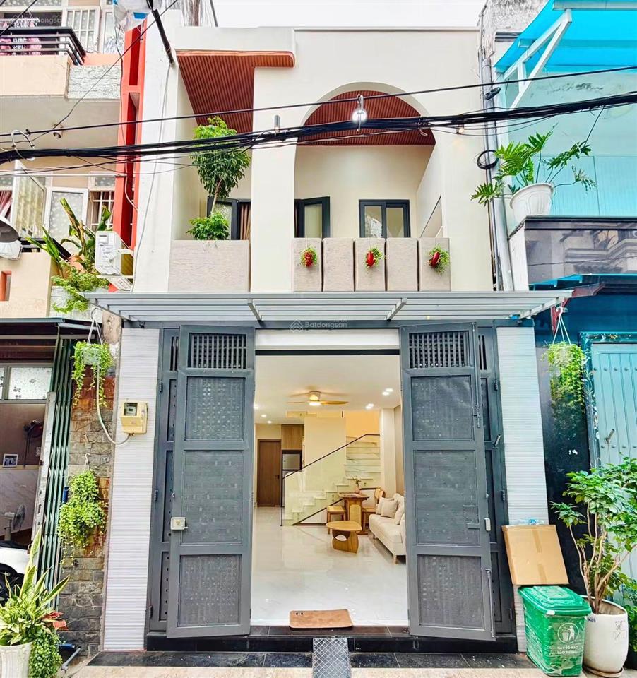 Phan huy ích  hẻm xe hơi  2 tầng 56m2  full nội thất  chỉ 6,x tỷ