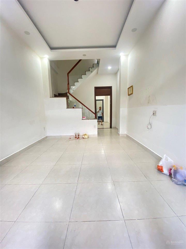 Giảm sâu 650tr! phạm văn bạch | hẻm nhựa 6m | 4 tầng 57m2 | chỉ nhỉnh 7 tỷ