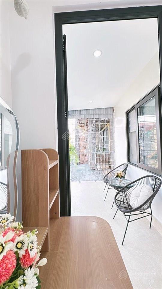 Siêu phẩm đống đa hiếm bậc nhất gần văn miếu ga cát linh sát phố cổ 3 ngủ 2 wc