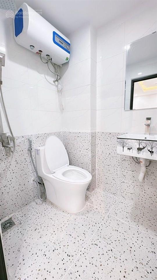 Siêu phẩm đống đa hiếm bậc nhất gần văn miếu ga cát linh sát phố cổ 3 ngủ 2 wc