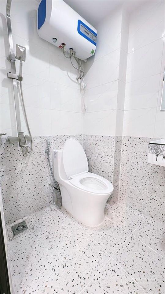 Siêu phẩm đống đa hiếm bậc nhất gần văn miếu ga cát linh sát phố cổ 3 ngủ 2 wc